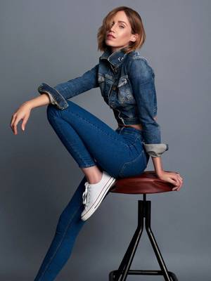 Fotomodell Livia aus bei Sankt Gallen