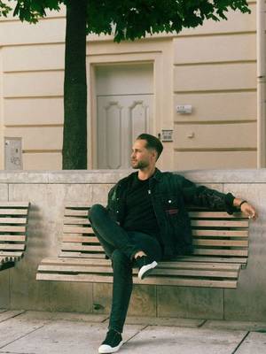 Fotomodell Marc Sixt aus bei Graz